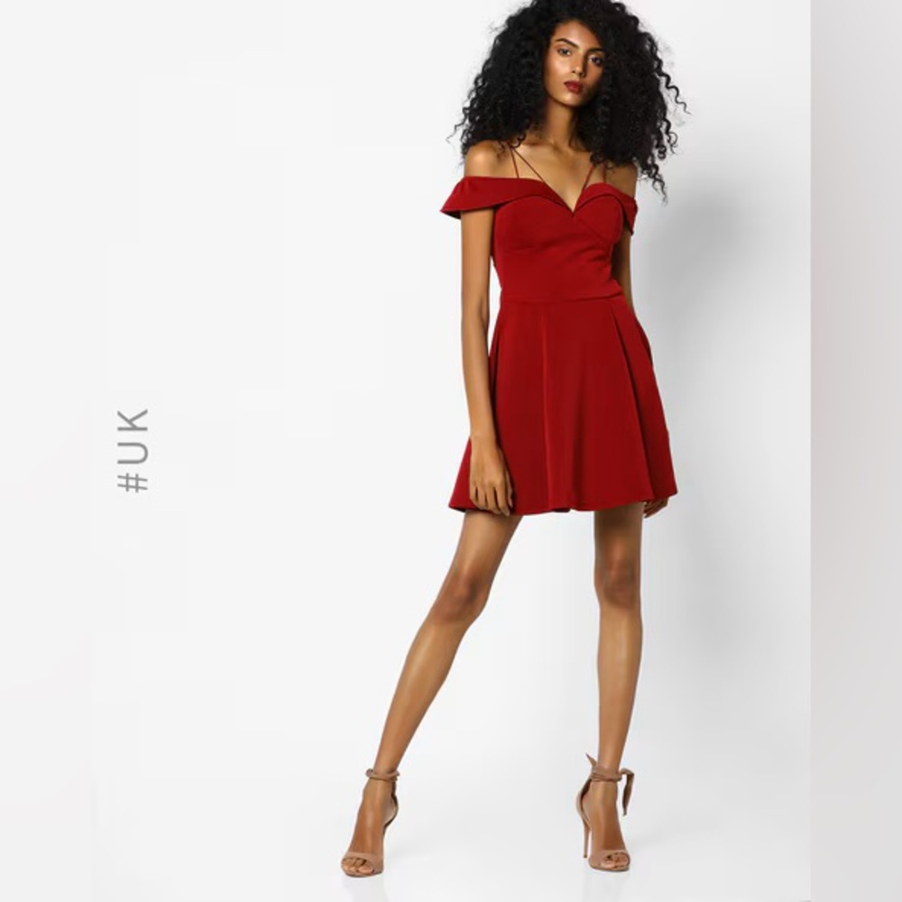 Elegant Maroon Off-Shoulder Dress
